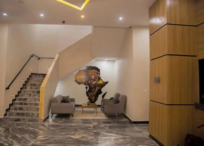 The Edge Hotel and Suites