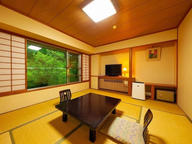 Economy Triple room