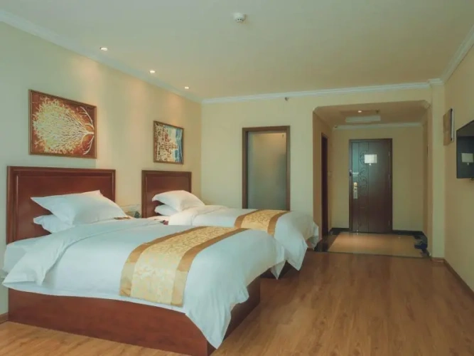 Standard Family room