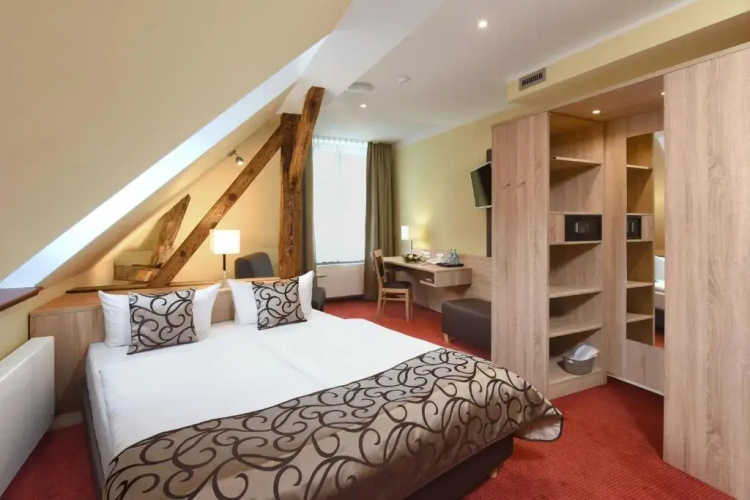 Port Inn Hotel Eichwalde