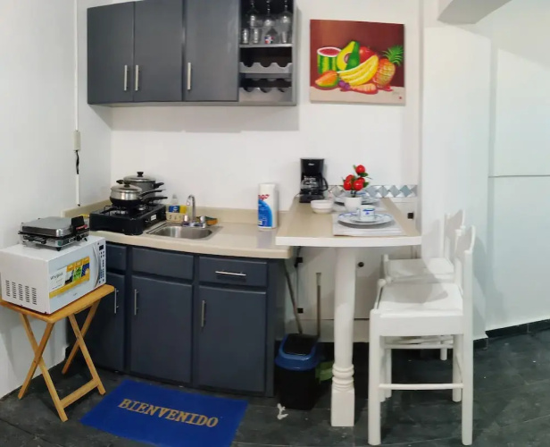 Larimar Beach Apartment