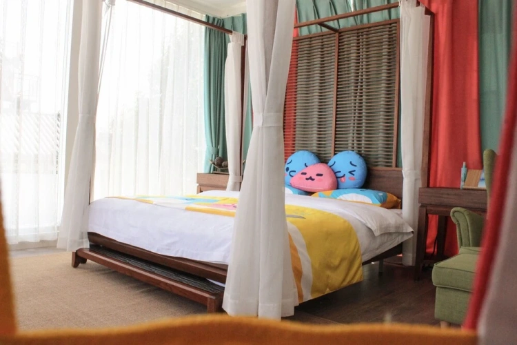 Guest rooms