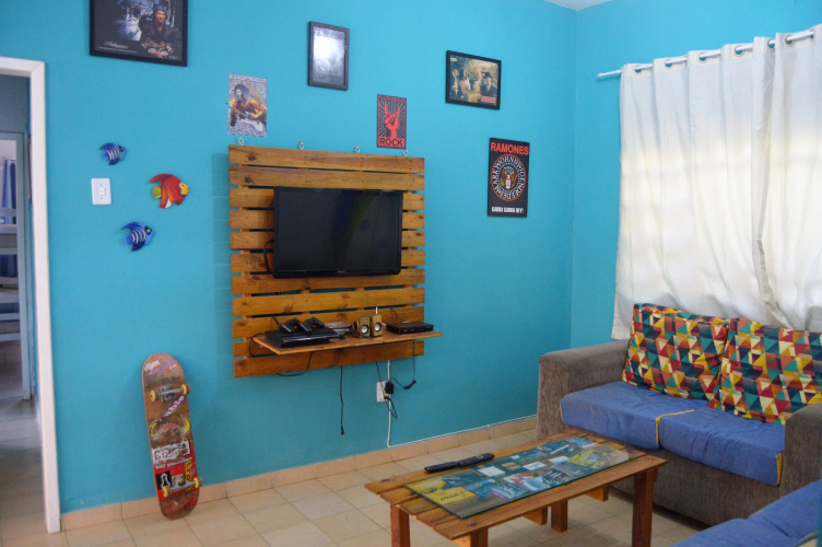 La Casa HostelHotel Overview