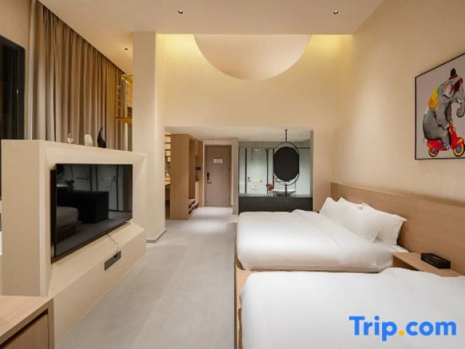 Family Duplex Suite with garden view