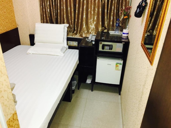 Deluxe Single room