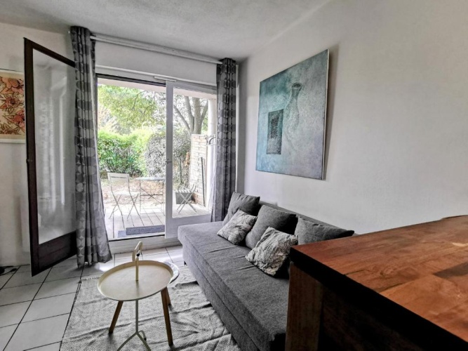 1 Bedroom Double Apartment