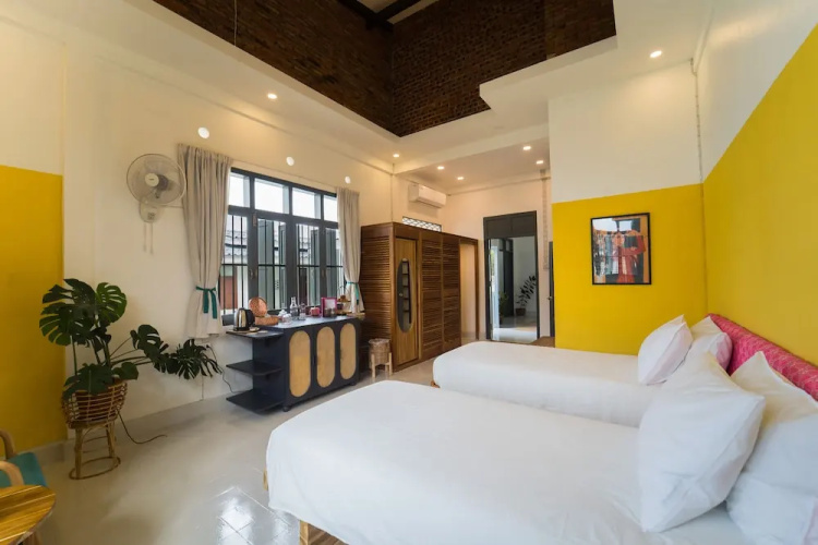 Baan Pila