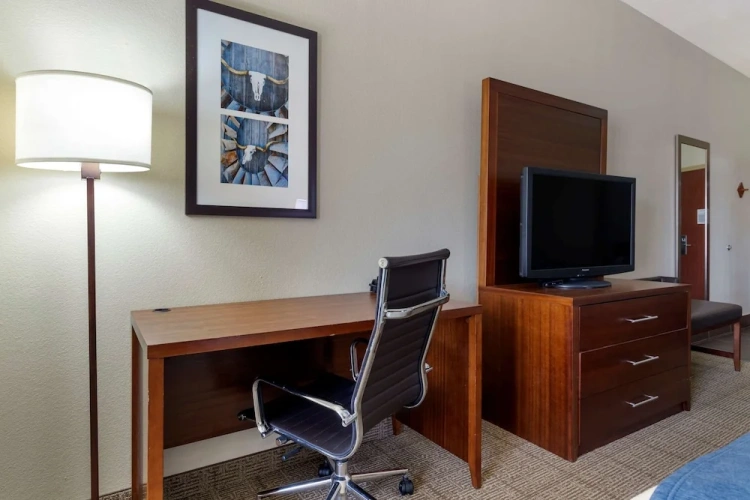 Quadruple Suite