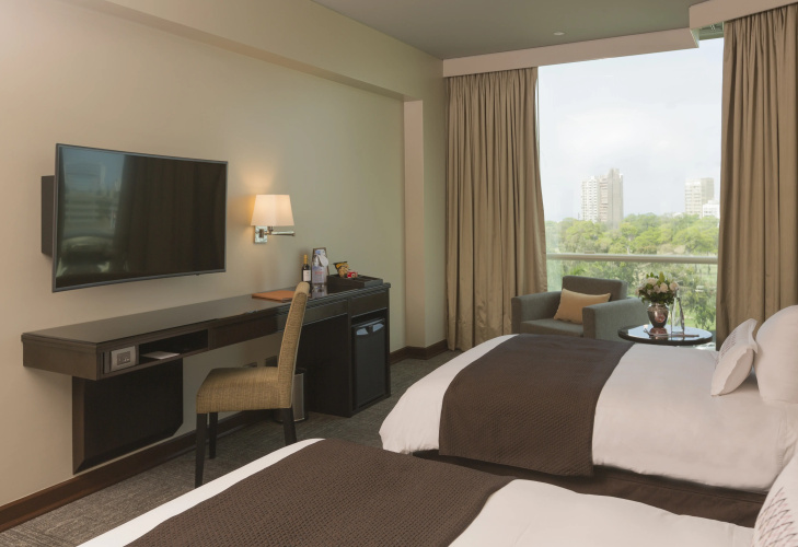 Delfines Hotel & Convention Center