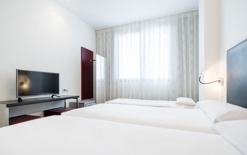 Hotel ILUNION Aqua 3 photo 10