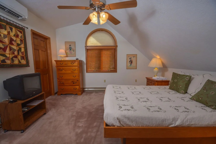 Innisfree 5 Bedroom House