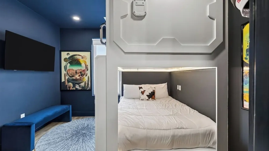 Guest rooms