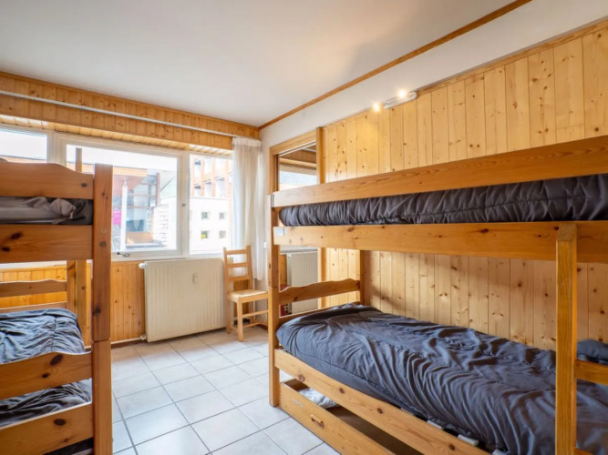 Les Lauzes 34646