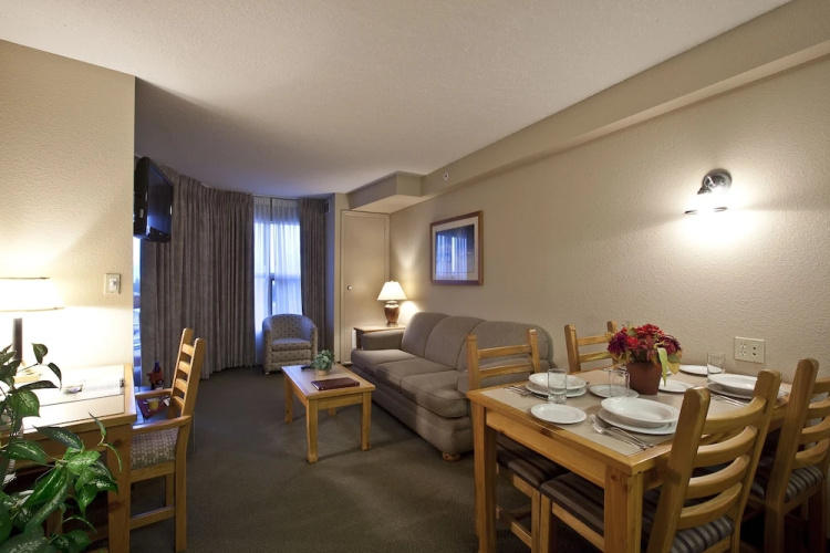 Trickle Creek Lodge