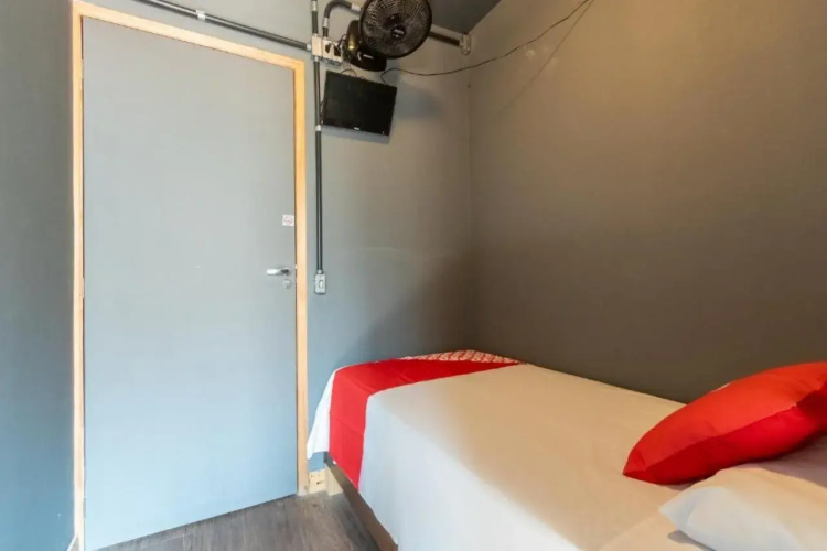 Oyo Hotel Massimo Brooklin