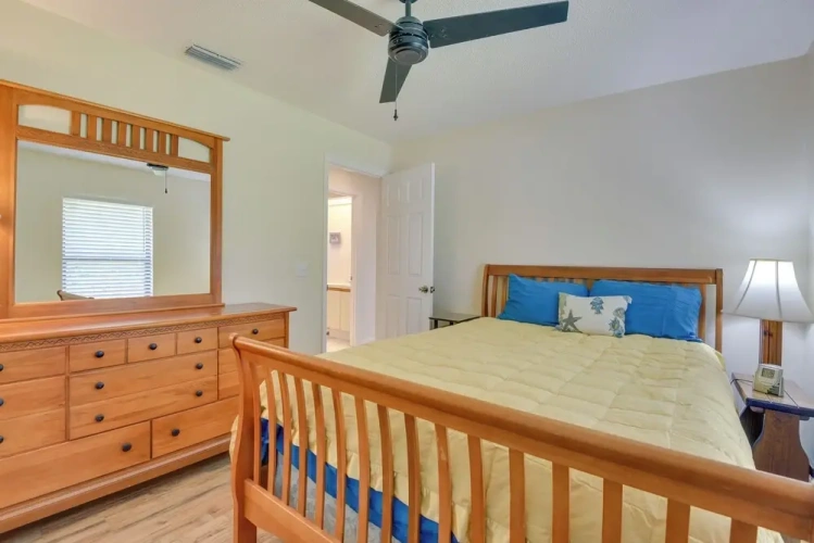 3 Bedrooms Cottage