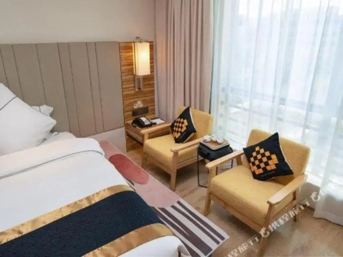 Hecheng Hotel