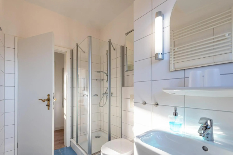 Haus Mittelstr Whg 3 OG links