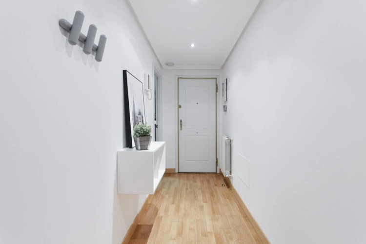 Ayala Apartment by FlatSweetHome