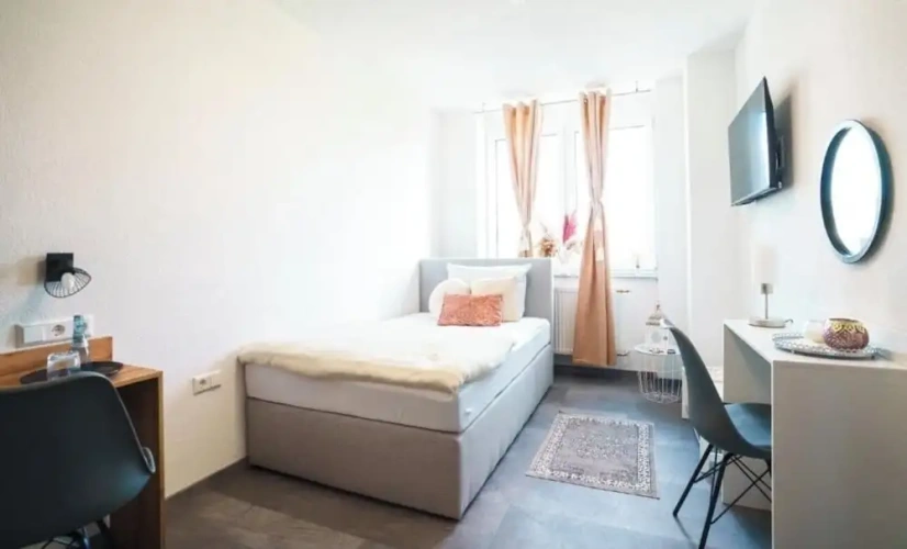 Deluxe Single room