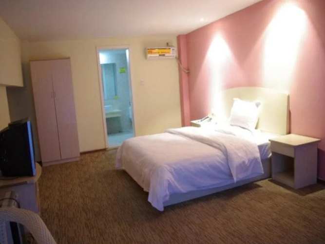 7 Days Inn