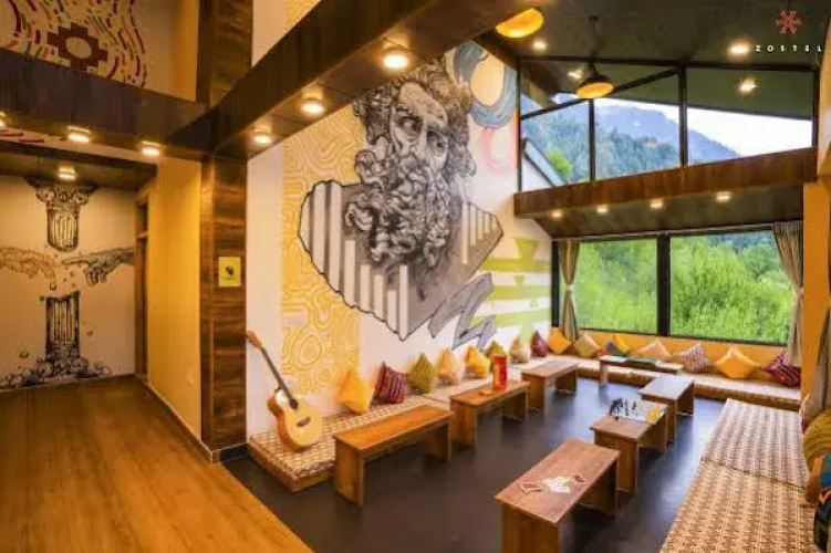 Zostel Manali (Vashisht)