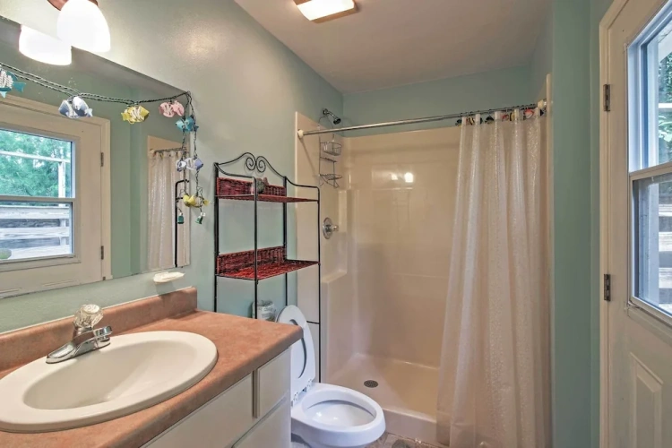 2 Bedrooms Cottage