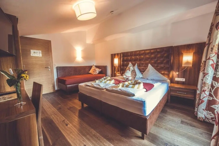 Comfort Triple room