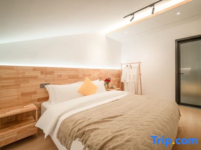Family Attic Suite