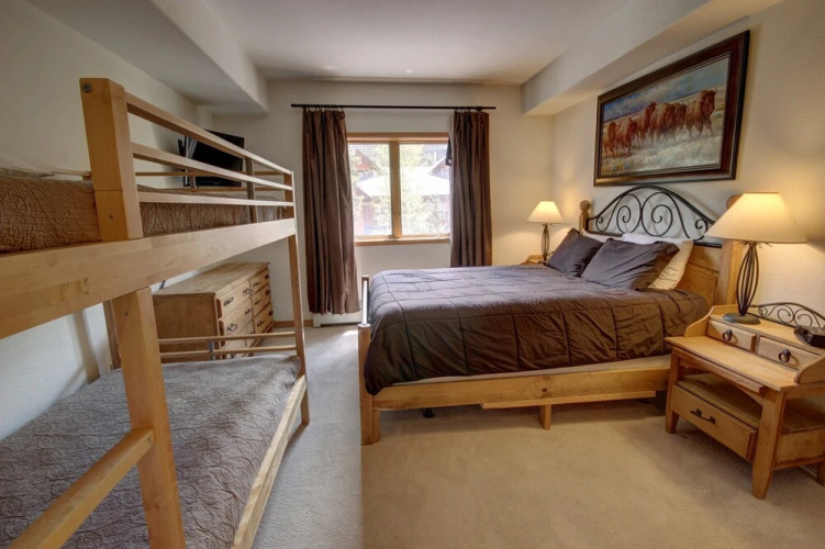 Gateway Lodge 5030 by SummitCove Vacation Lodging