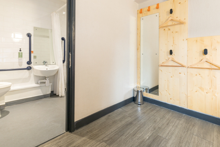 Easyhotel Glasgow (Adults only) photo 10