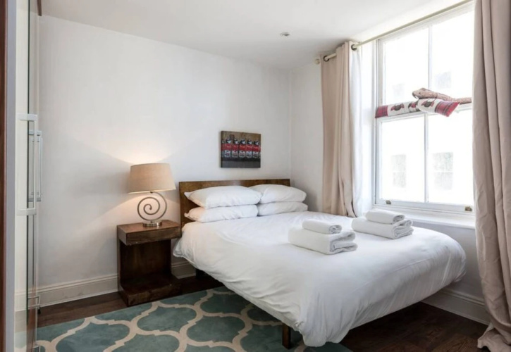2 Bedroom Flat With Stunning Sea View
