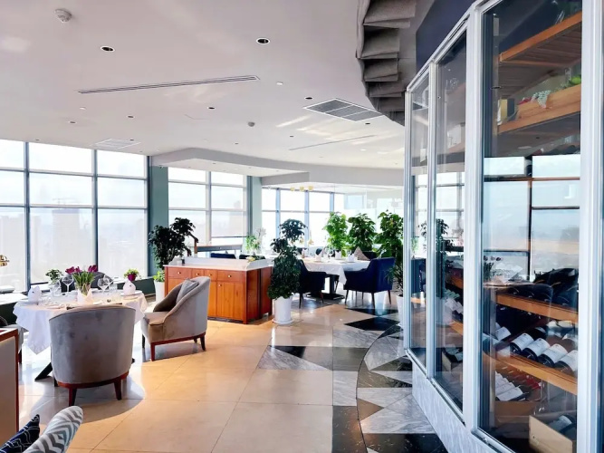 Penthouse Residence by Caerus Management