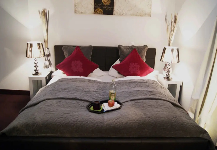 Plenus Hotel