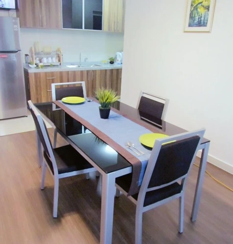 3 Bedrooms Apartment