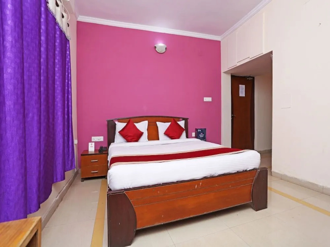 OYO Flagship 4877 Aradhya residency