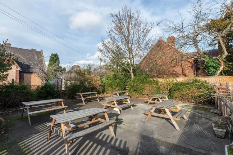 The Dog Inn Whittington