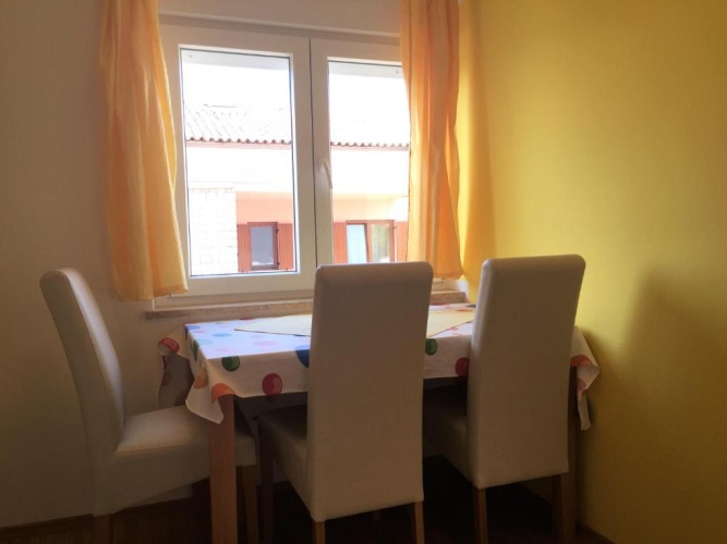 1 Bedroom Apartment with balcony