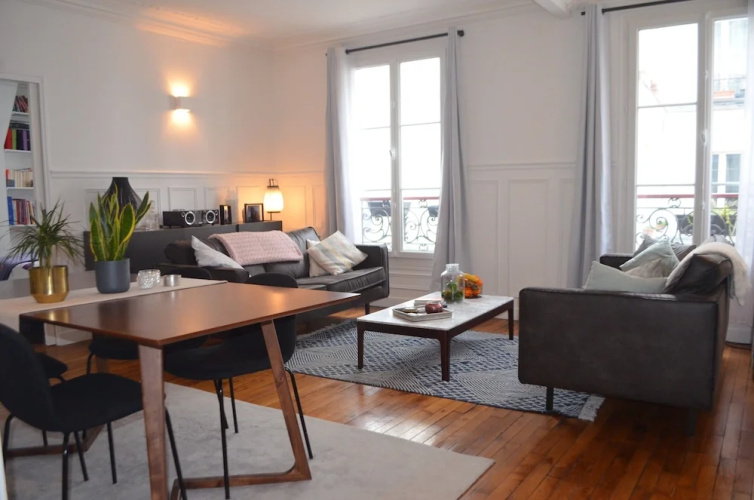 Central Marais-beaubourg 1 Bedroom Flat
