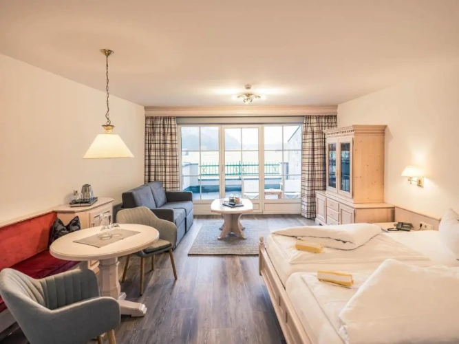 2 Bedrooms Suite