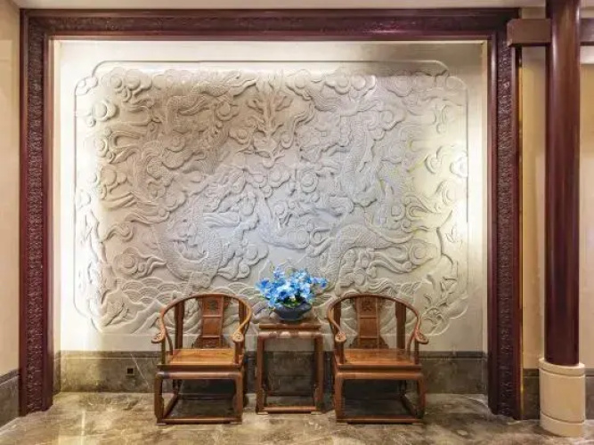 Yichen Hongmu Hotel