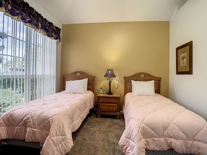 6 Bed Close to Disney in a Gated Resort Community, Four Corners
