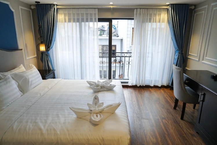Premium Double Suite with balcony