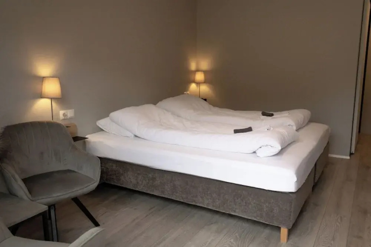 Urðartindur Guesthouse