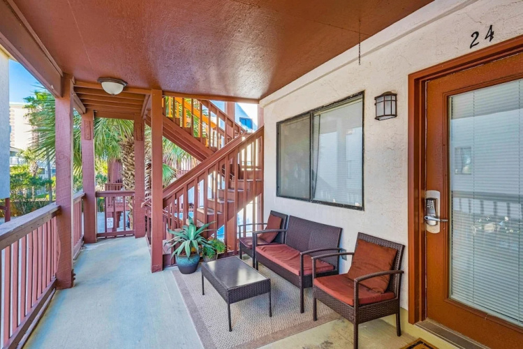 Sandcastle Villas #24 (0/1)