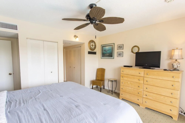 Ocean House Condo 304 - Steele Away