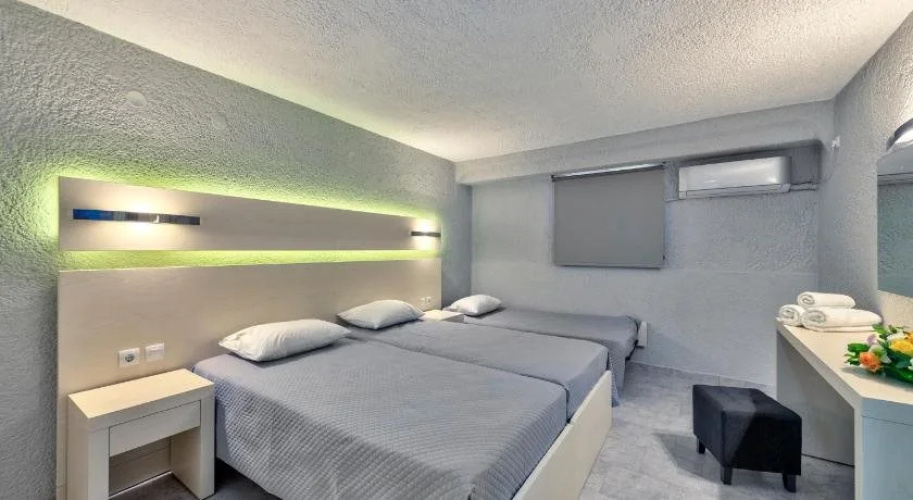 Halaris Rooms