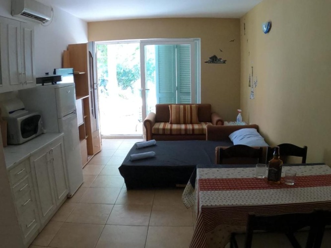 Apartment with balcony
