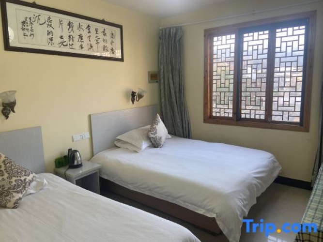 2 Bedrooms Suite