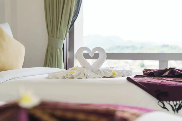 Standard Twin room with balcony